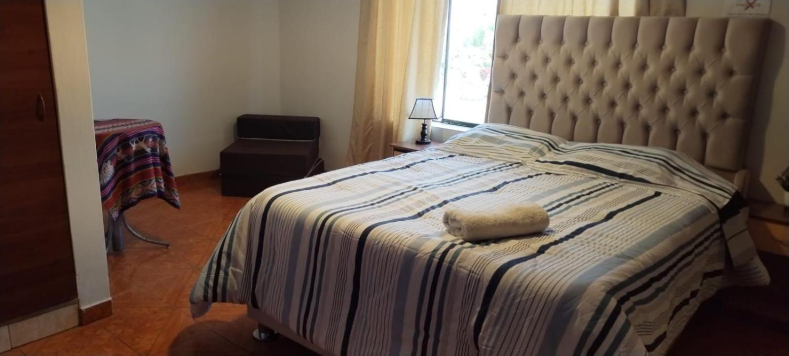 Hostal Turistico El Cajamarquez ลิมา ภายนอก รูปภาพ
