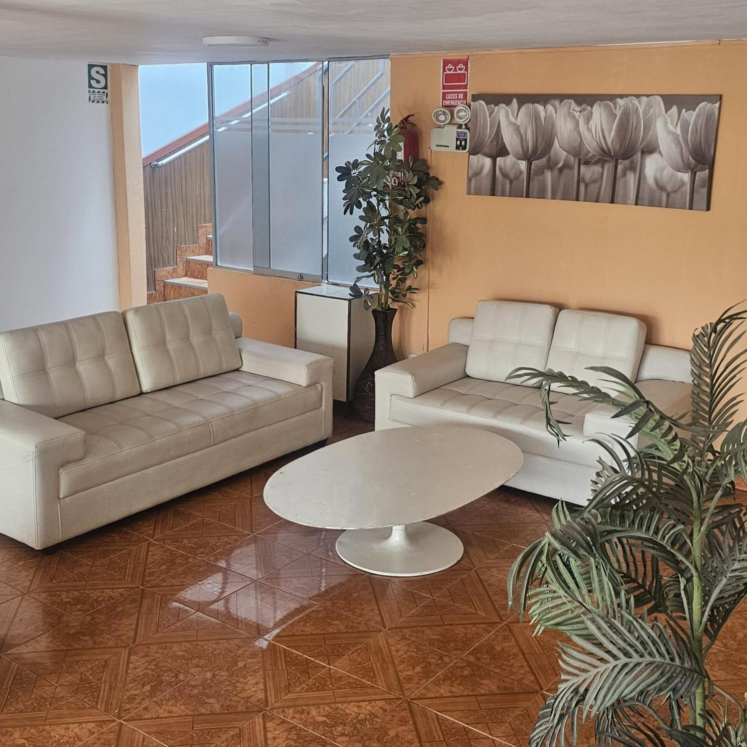 Hostal Turistico El Cajamarquez ลิมา ภายนอก รูปภาพ